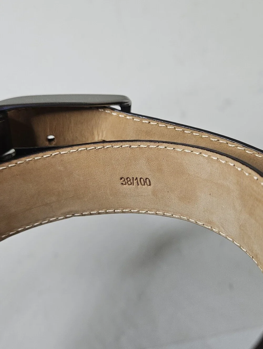 PETER MILLAR Crown Men's Classic Leather Belt Brown Leather Silver Buckle 38
